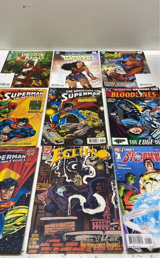 DC Comic Books Lot image number 4