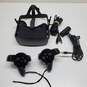 Oculus VR Headset With Controllers image number 1