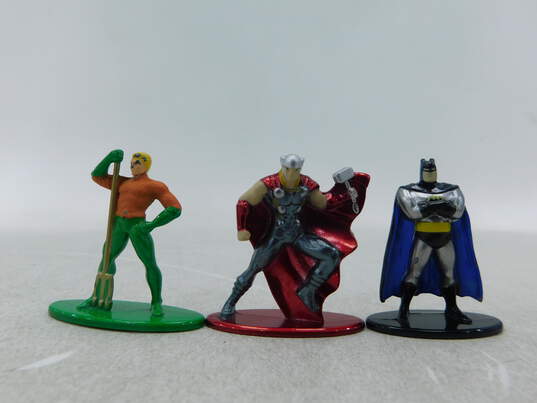 Jada Marvel Nano Metalfigs Die Cast Mini Figures Lot of 19 image number 5