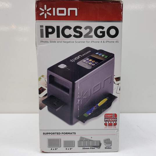 ION iPICS2GO Photo, Slide and Negative Scanner For iPhone 4/4S image number 3