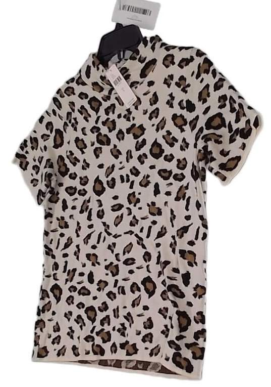 NWT Womens Beige Leopard Short Sleeve Mock Neck T-Shirt Size Small image number 3