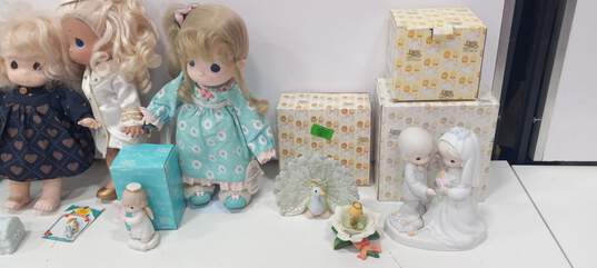 6 Pound Bundle of Precious Moments Dolls, Figurines, Ornament And Picture Frame image number 2