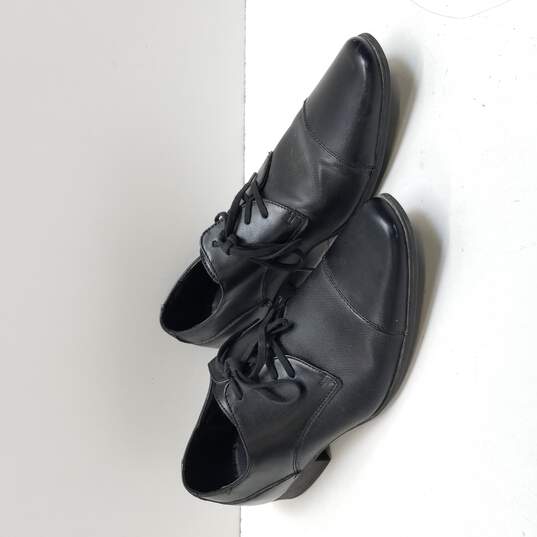 Calvin Klein Men's Bram Leather Black Derby Dress Shoes Size 10.5 image number 3