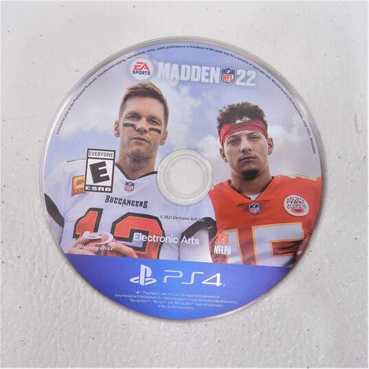 Madden 22 IOB PS4 image number 3