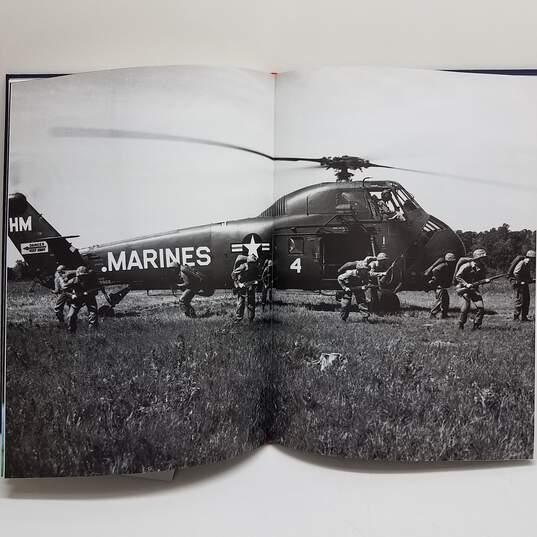 The Marines United States Marine Corps Heritage Foundation 1998 1st Edition Book image number 3