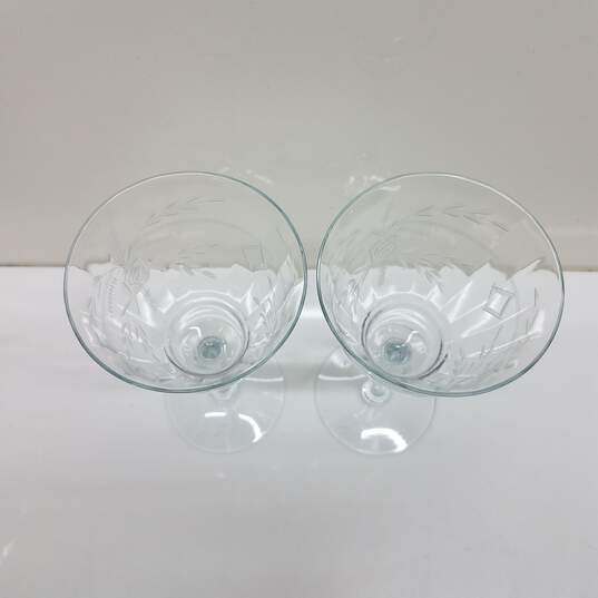 Set of 2 crystal fluted glasses floral etched image number 2