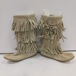 Minnetonka Women's Tan Suede 3 Layer Fringe Boots Size 8 alternative image