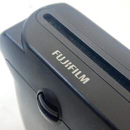 Fujiiflm Instax Mini 8 Instant Camera alternative image