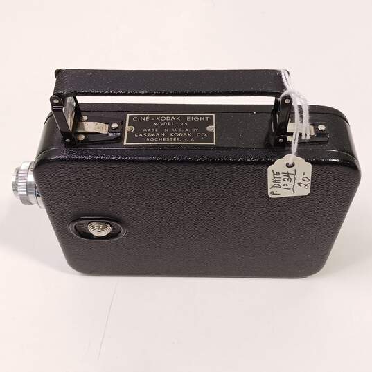 Vintage 1934 Cine-Kodak Eight Camera Model 25 With Box image number 4
