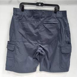 Men's Eddie Bauer Navy Blue Cargo Shorts Size 38 alternative image