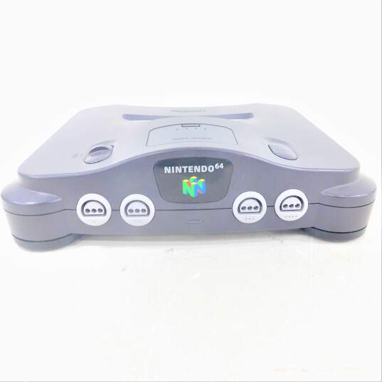 Nintendo 64 w/ 2 games and 1 controller image number 5