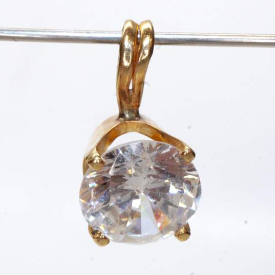 14K Yellow Gold Round Cubic Zirconia Solitaire Pendent - 1.7g image number 3