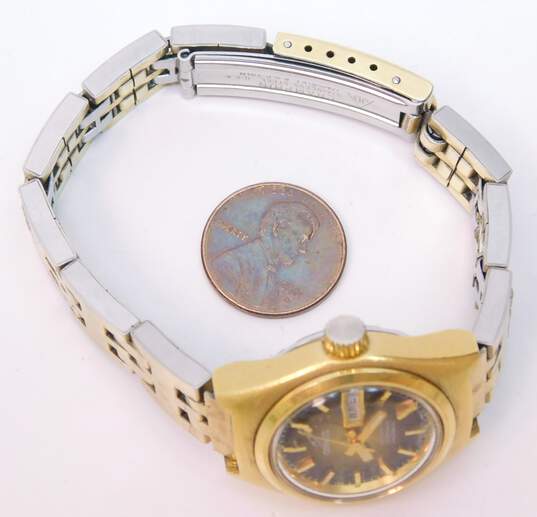 Vintage Consul Automatic 17 Jewels Swiss Gold Tone Stainless Steel Watch 57.5g image number 10
