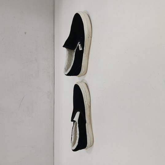 Vans Black Slip On Cozy Hug Shoes Size Men's 4, Women's 5.5 image number 4