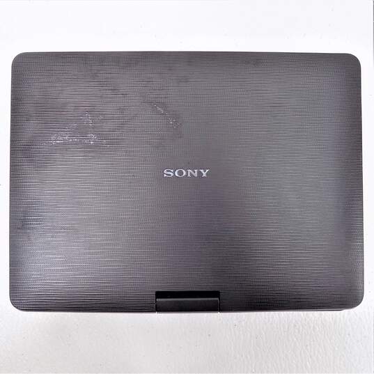 Sony DVP-FX94 Portable DVD Player W/ Case image number 8