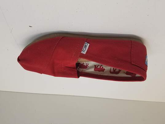 TOMS Women's Red Canvas Classic Shoes Sz. 7 image number 3