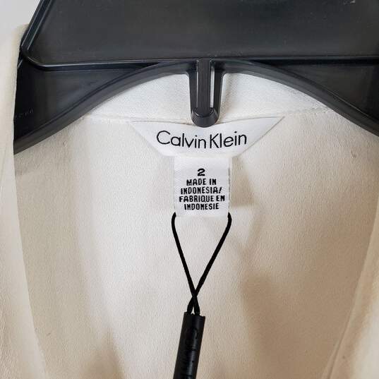 Calvin Klein Women Ivory Sleeveless Top NWT sz 2 image number 3