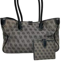 Designer Shoulder Bag w Wallet alternative image