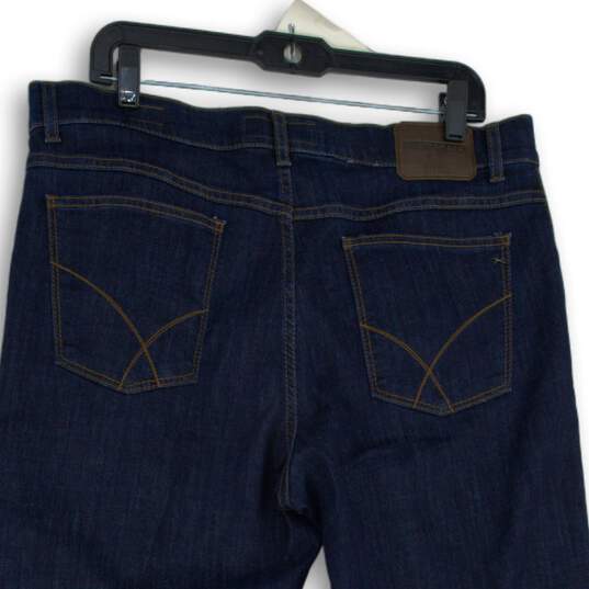 Mens Blue Denim Medium Wash 5-Pocket Design Straight Leg Jeans Size 52/36x34 image number 4