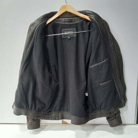 Wilson Men's Black Leather Jacket Size L image number 3