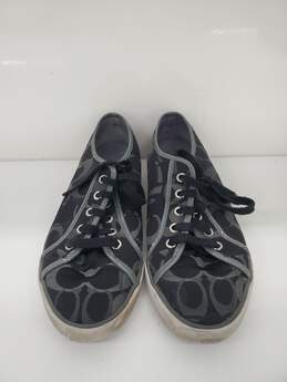 Women Coach Dress Shoes Size-9 Used