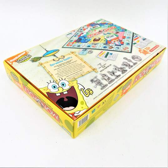 2005 Spongebob Monopoly Game by Parker Brothers Complete image number 9