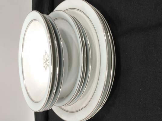 9pc Set of Assorted Bluebell Dishware image number 1