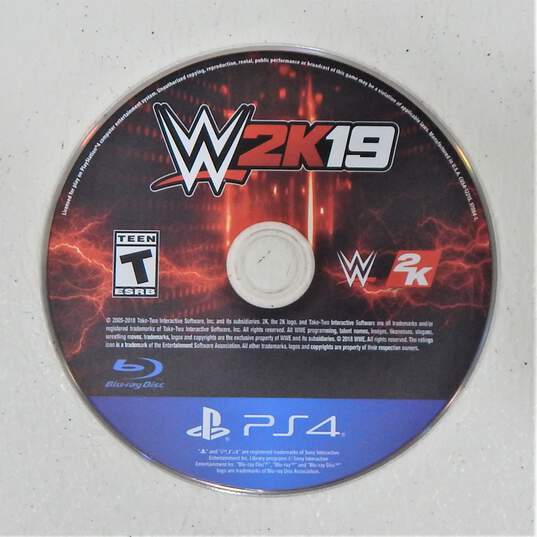 W2K19 PlayStation 4 image number 2