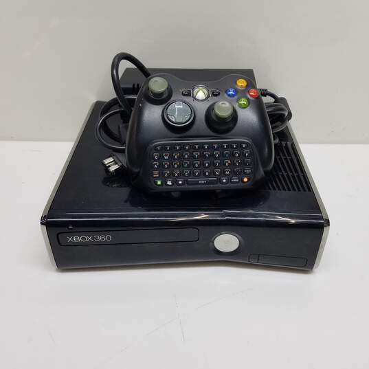 Microsoft Xbox 360 Slim 250GBGB Console Bundle Controller & Games #1 image number 2