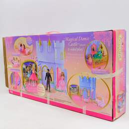 2006 Barbie 12 Dancing Princesses Magical Dance Castle Playset alternative image