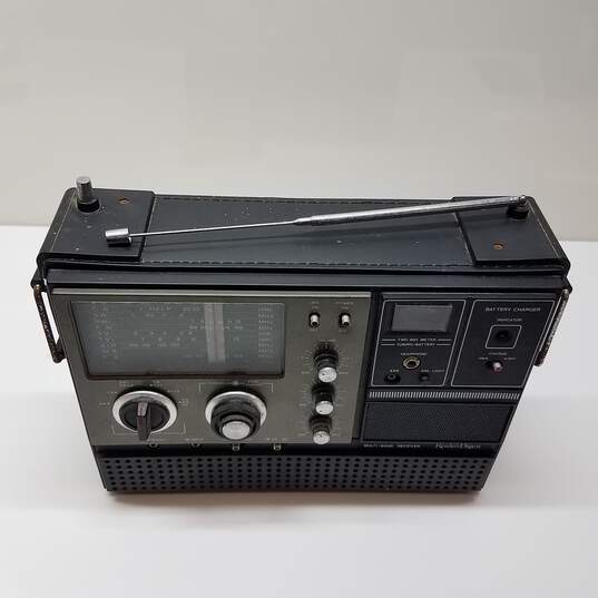 Vintage Readers Digest Multi-Band Receiver Model RDA-127 AM/FM For Parts/Repair image number 3