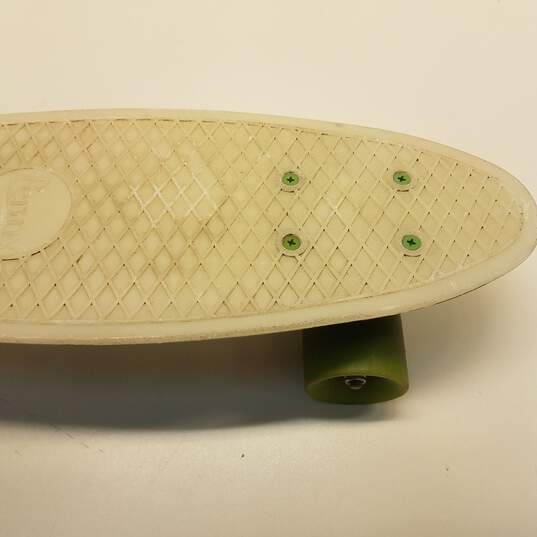 Penny and Sunset Beach 22 Inch Skateboards image number 10