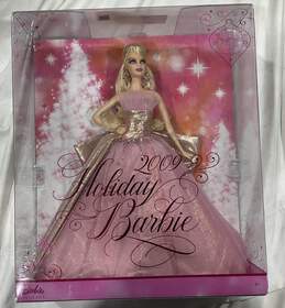 Holiday Barbie 2009