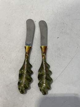 Set Of 2 Decorated Green Enamel Leaf Handle Stainless Steel Butter Knife