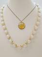 VNTG Gold Tone Lucite, Glass & Porcelain Mid Century Jewelry image number 2
