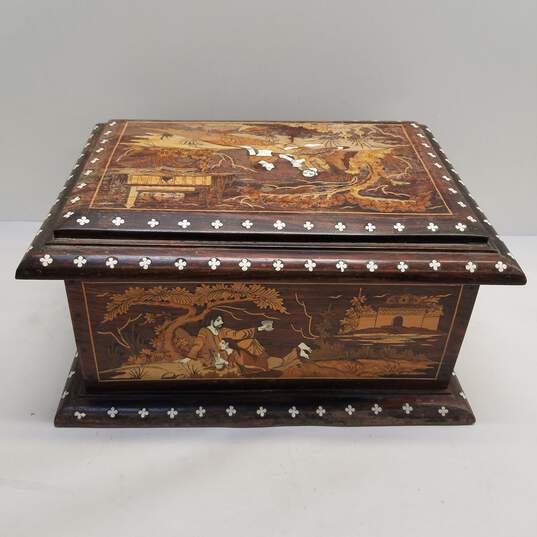 Marquetry inlay  Wood Box Indian Motif  Vintage Decorative Box image number 5