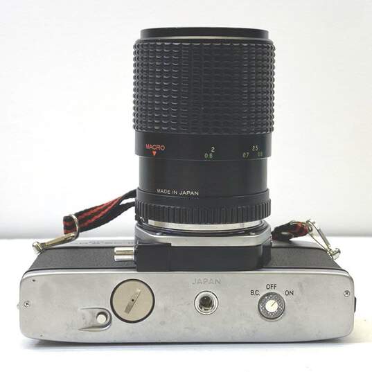 Minolta SRT SC-II 35mm SLR Camera w/35-75mm Macro Zoom Lens image number 6