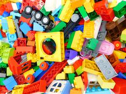 8.4 LBS Assorted LEGO Duplo Bulk Box alternative image