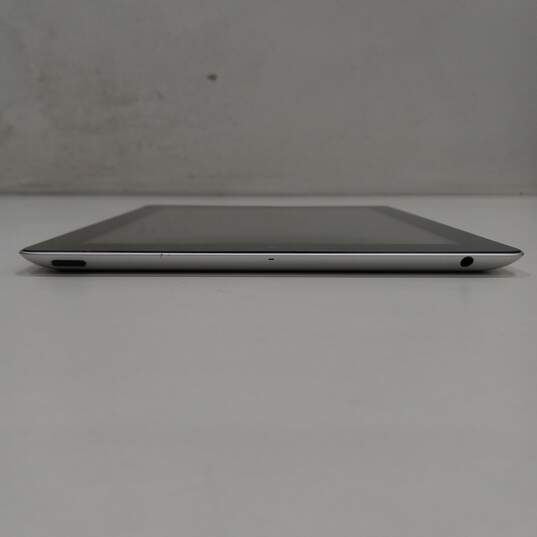 Apple iPad Tablet Model A1458 image number 3