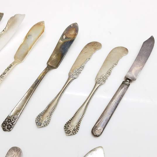 Silver Plated Assorted Brand Butter Knives Mixed Lot image number 2