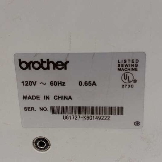 Brother Computerized Sewing Machine Model BC-1000 image number 4