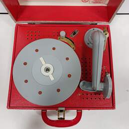 Vintage Spear Products Electric Red Phonograph Model 220 alternative image