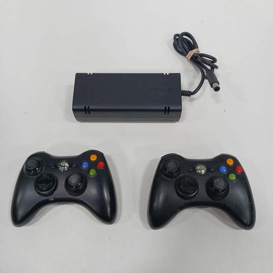 Microsoft Xbox 360E Console Model 1538 image number 5