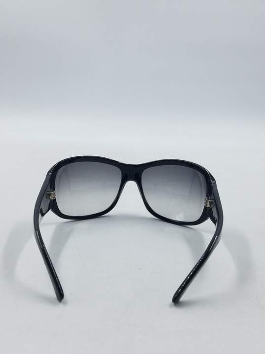 Marc Jacobs Black Oversized Tinted Sunglasses image number 3