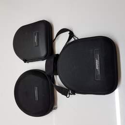 Lot of 3 Bose Wired Quiet Comfort Noise Cancelling Headphones w/ Cases - Parts/Repair alternative image