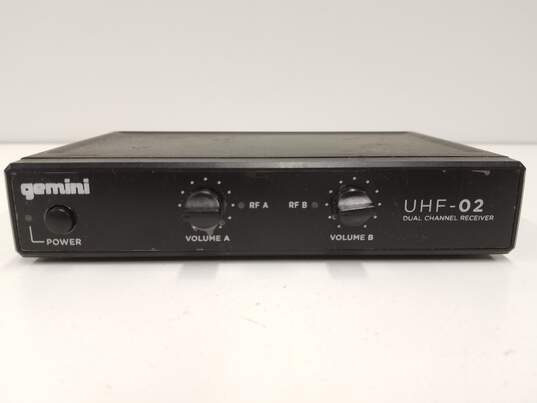 Gemini UHF-10HHM Wireless Microphones with Receiver image number 11