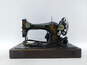 Antique 1923 Singer La Vencedora Model 128 Sewing Machine w/ Bentwood Case & Key image number 4