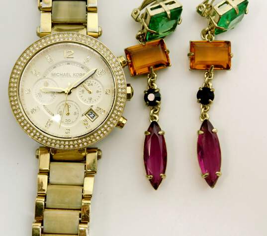 Michael Kors MK-5632 Icy Gold Tone Chronograph Watch & Heidi Daus Clip-On Earrings 113.0g image number 4