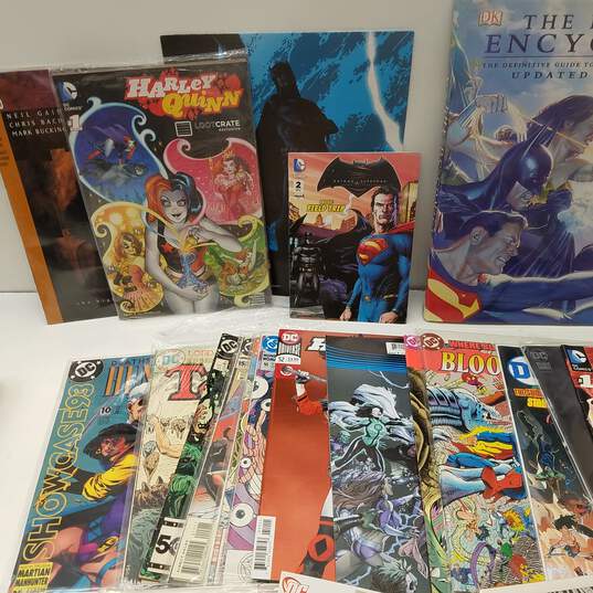 DC Comic Books & Magazines image number 1