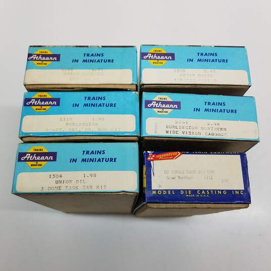 Vintage Athearn Freight Ho Car Train Lot diecast models image number 2